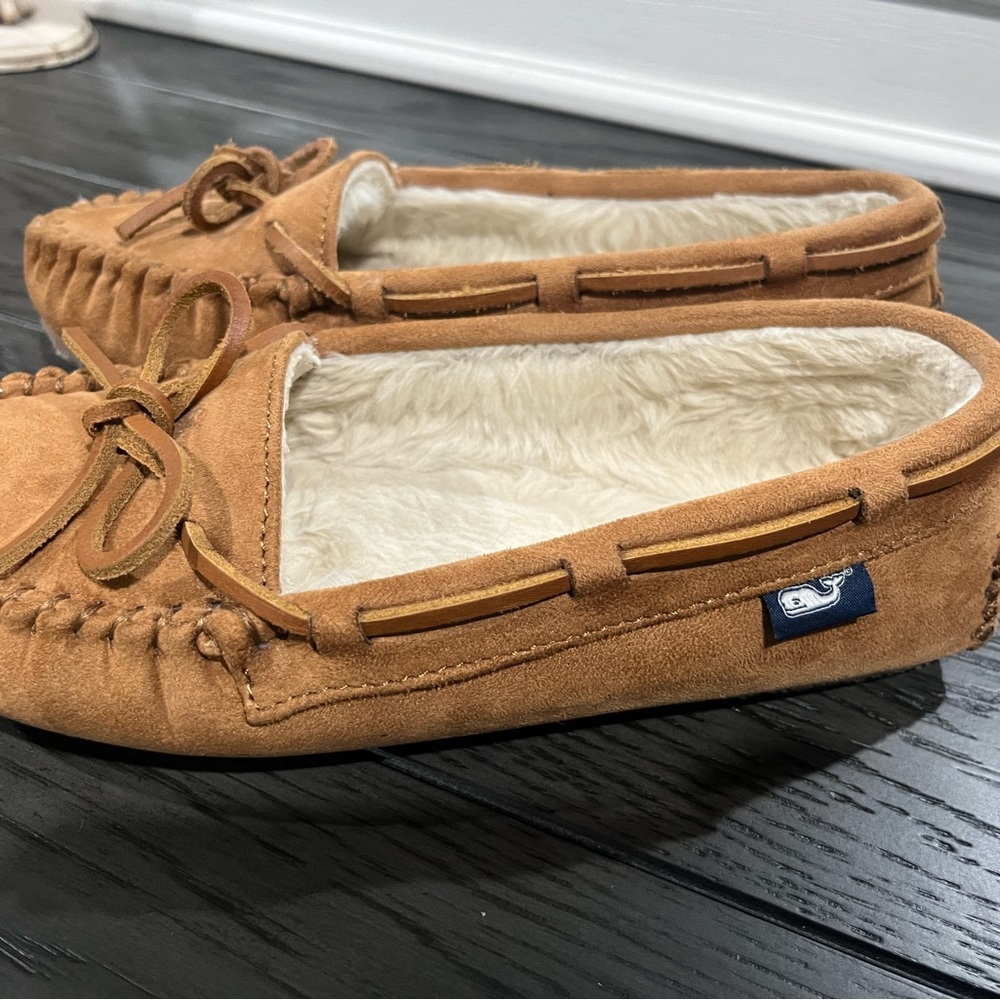 Vineyard Vines moccasin shoes